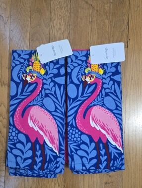 LAYERINGS BRAND SPRING & SUMMERTIME KITCHEN HAND TOWELS BUNDLE OF 4 TOWELS